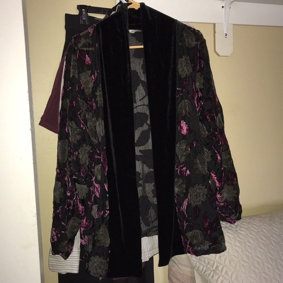 Unbranded Jacket Velvet Collar Sheer Floral Black/Pink Pretty Pre-Owned - Picture 6 of 9